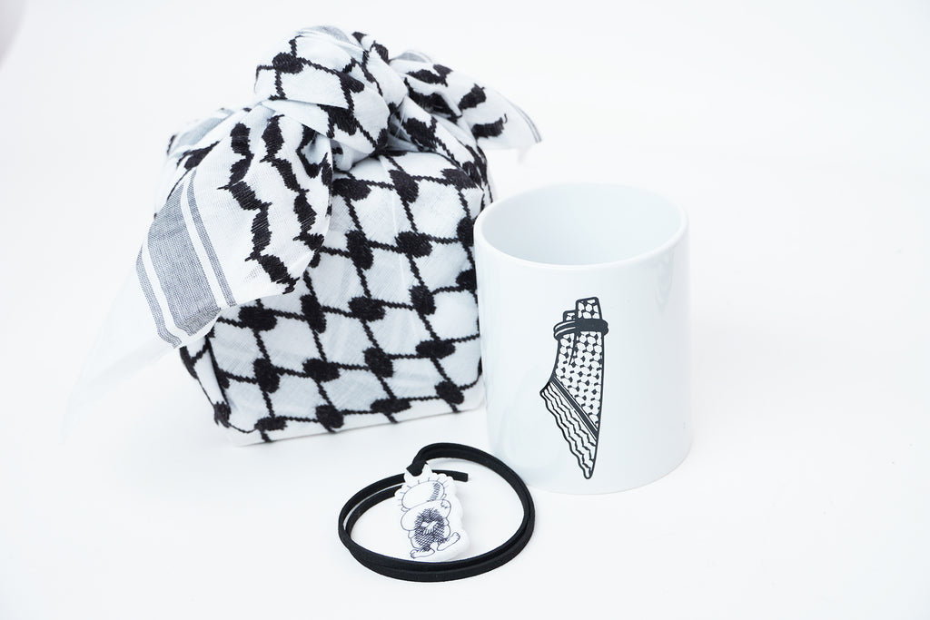 Free people gift هدية الأحرار