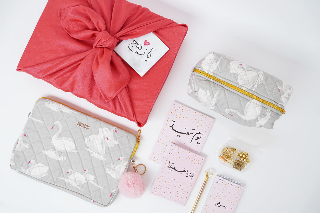 swan collection gift