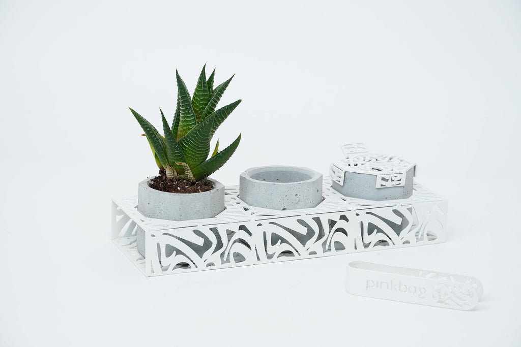 HARF mubkhar stand | white