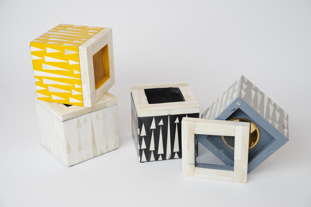 Triangles hair mubkhar | off-white