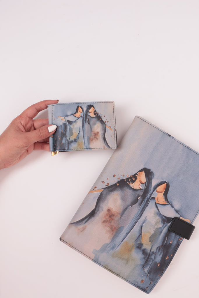 AMINA 007 leather accessories