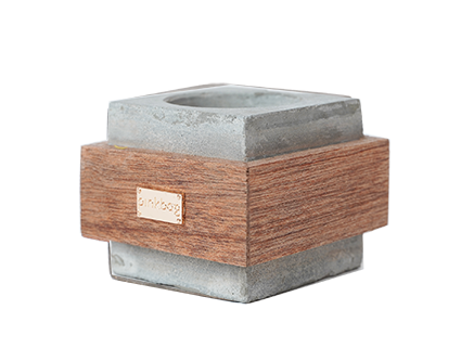 concreted and wood ring mubkar