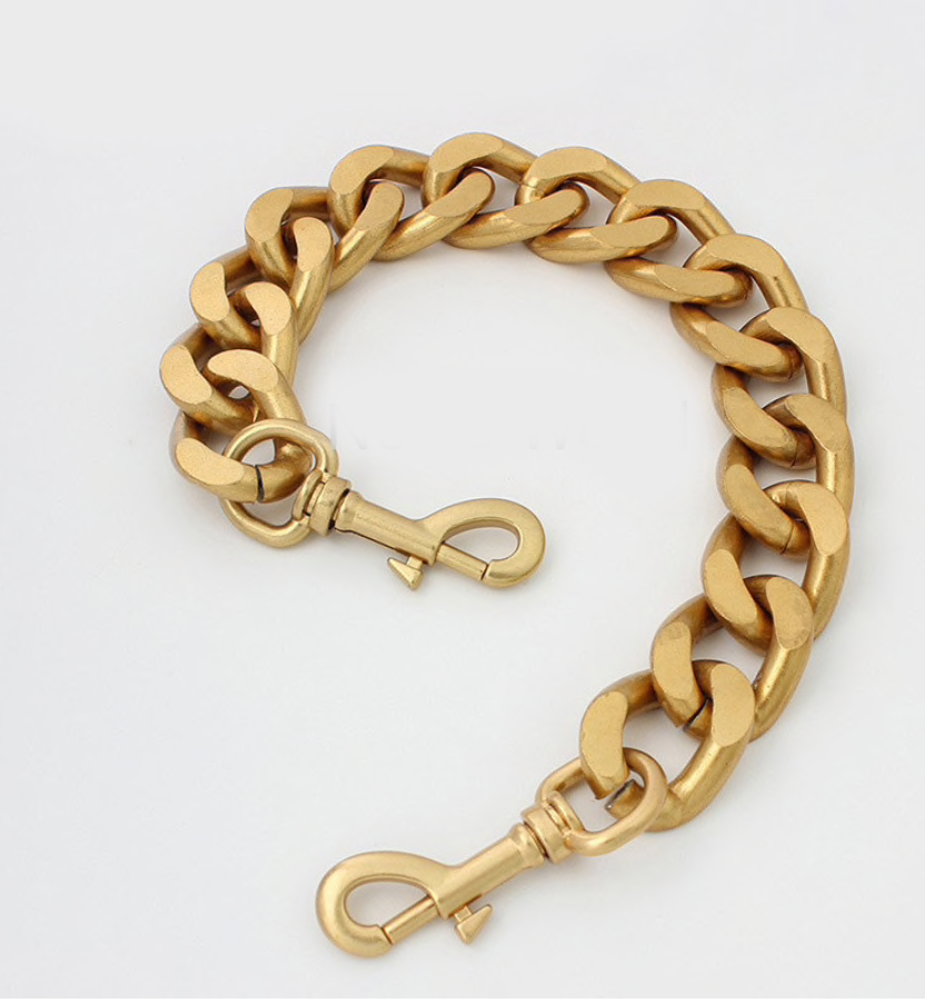 Oversize Chain shoulder strap