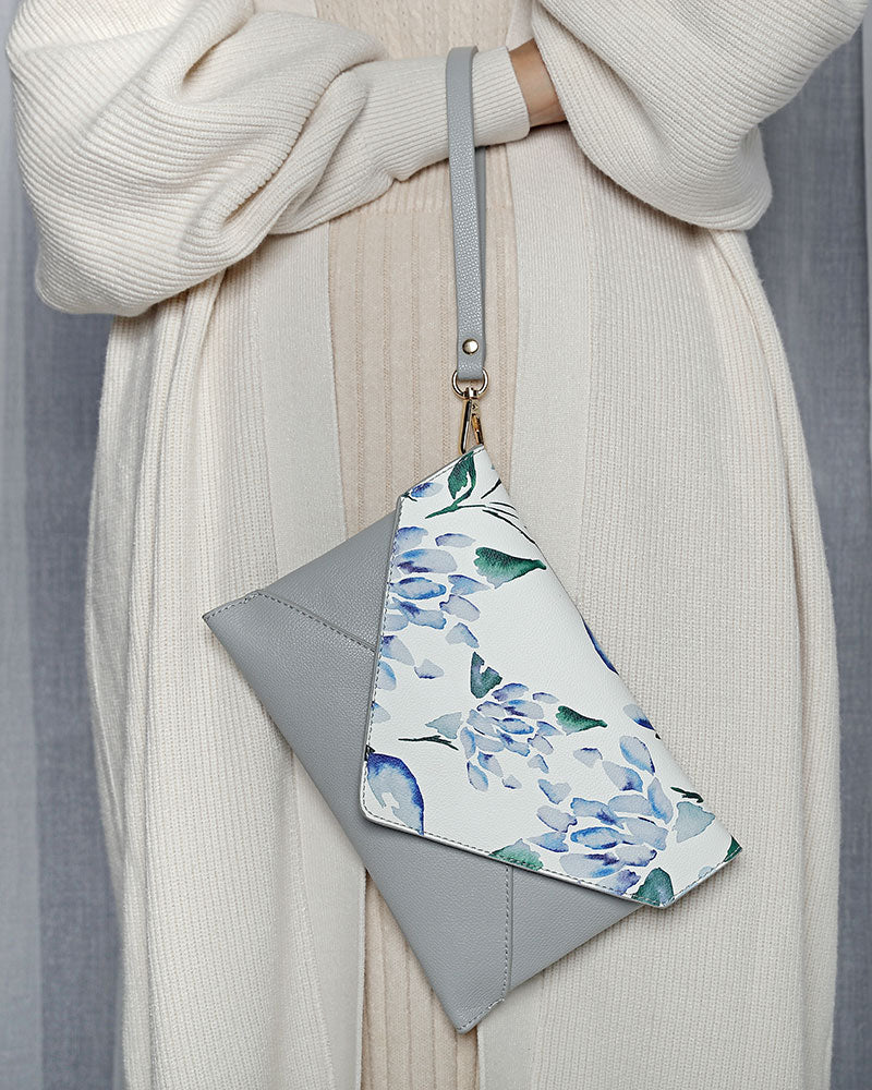 AMINA 002 envelopes set:   RAZJY