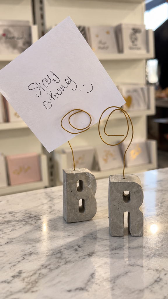 Letters notes holder