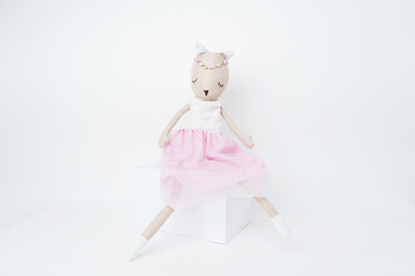 FABRIC Doll 001