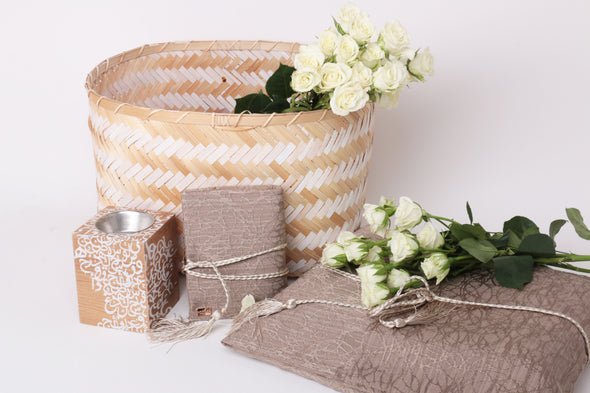 PS047 praying set basket gift
